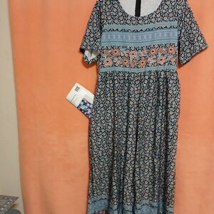Black Floral Boho Maxi Crop Jumper with Blue and Peach Accents